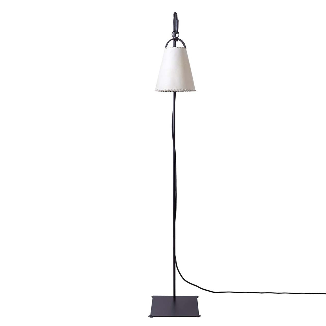 Lámpara Cencerro Pergamino Base Fierro Lectura (130cms de alto)