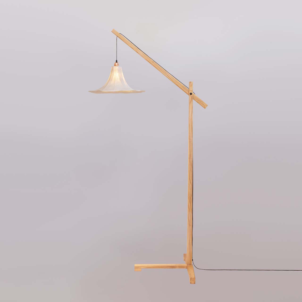 Lámpara Copihue Papel Artesanal Pie Madera